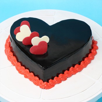 Heart Shaped Chocolate Sugarfree Cake