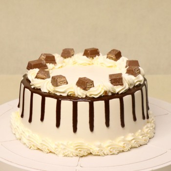 Authentic Chocolate Cake